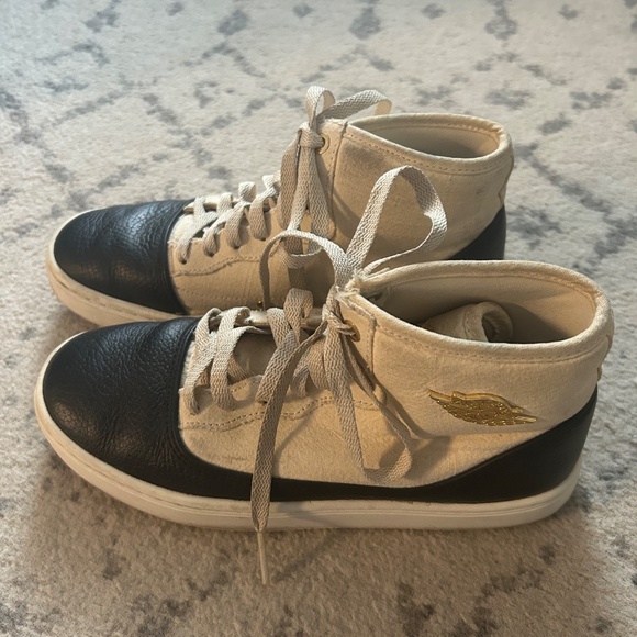 Air Jordan Jasmine Premium HC GG 'Pearl Heiress' 6 - Picture 3 of 8